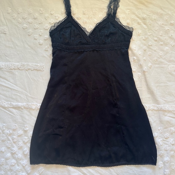 Urban Outfitters Black Lace Trim Dress 🖤 - Picture 6 of 8